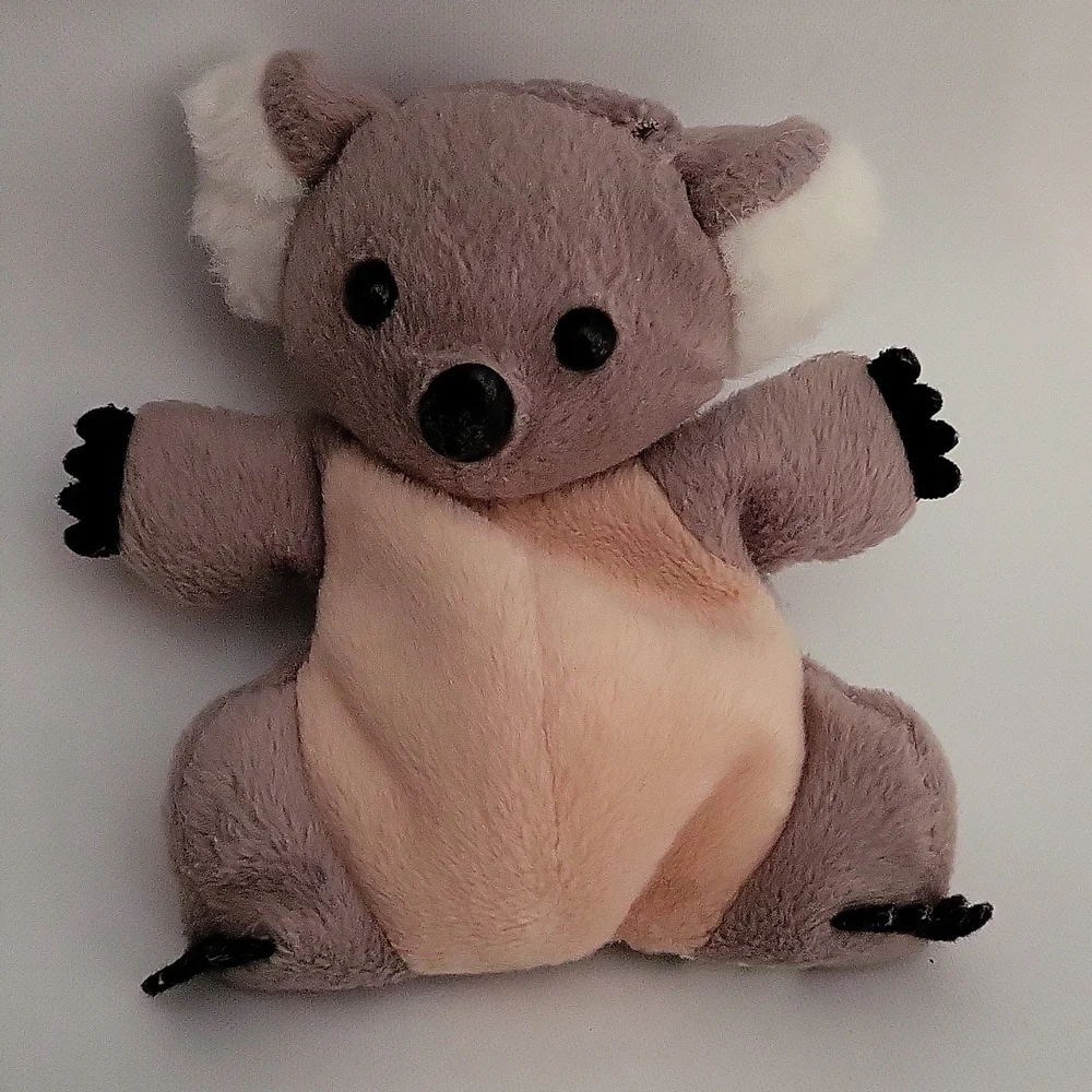 Vintage Plush Quoala Bear Bean Bag Stuffed Animal 1996   Zangeen